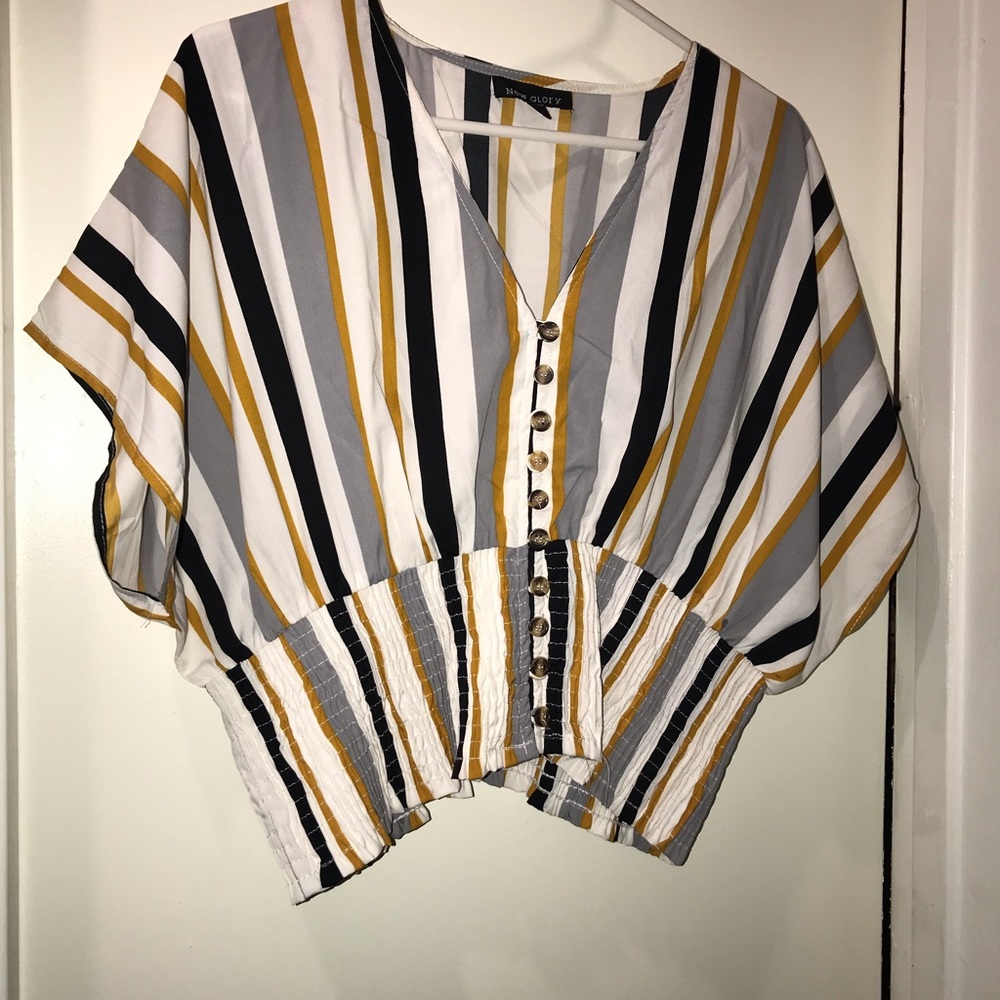 Cropped blouse